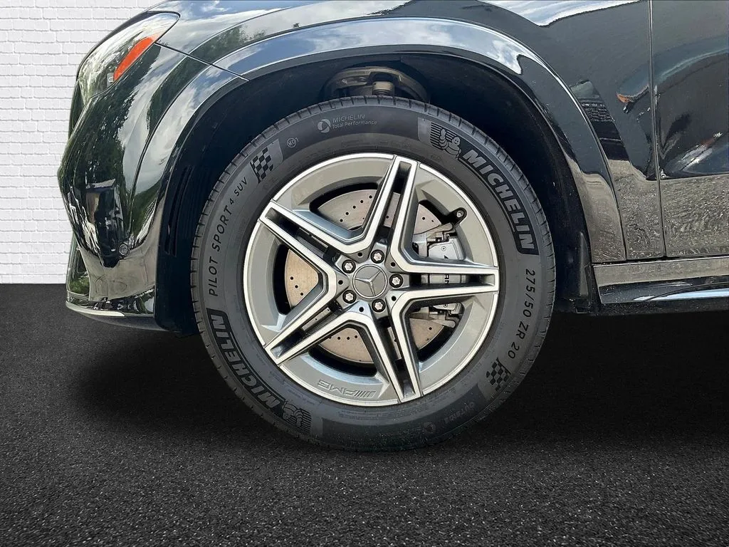 2025 Mercedes-Benz GLE AMG GLE 53 - Photo 29