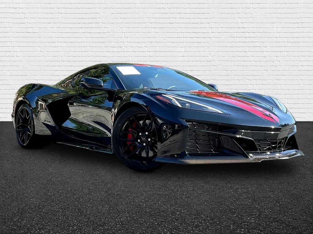 Chevrolet Corvette photo 3