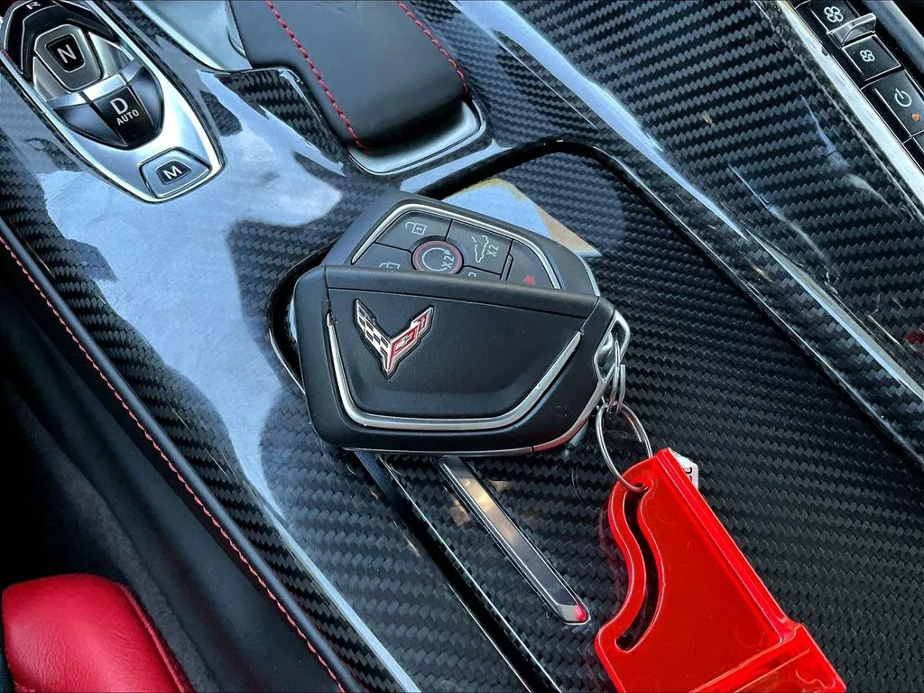 Chevrolet Corvette photo 23