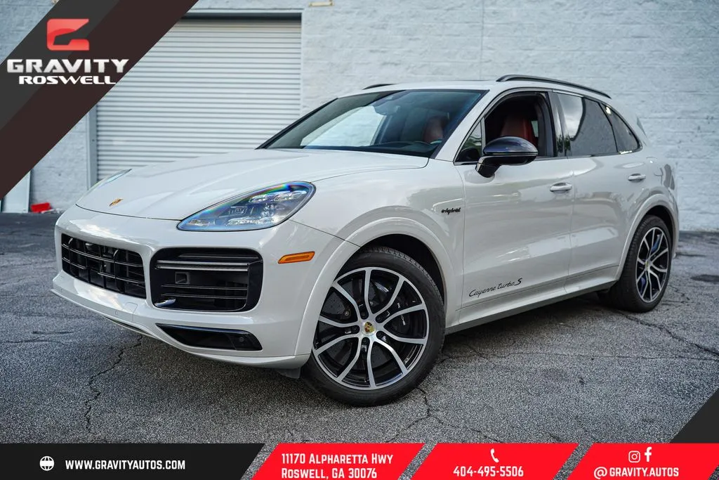 2021 Porsche Cayenne Turbo S E-Hybrid's photo
