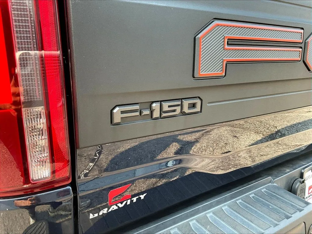 Ford F-150 photo 22