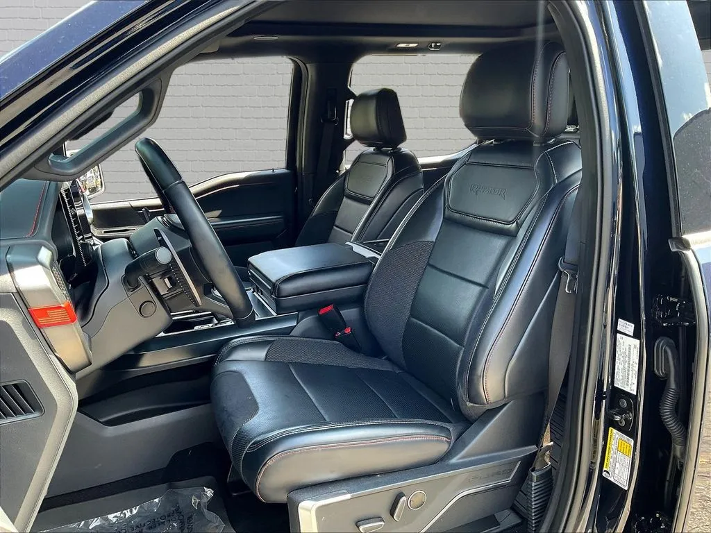 Ford F-150 photo 19
