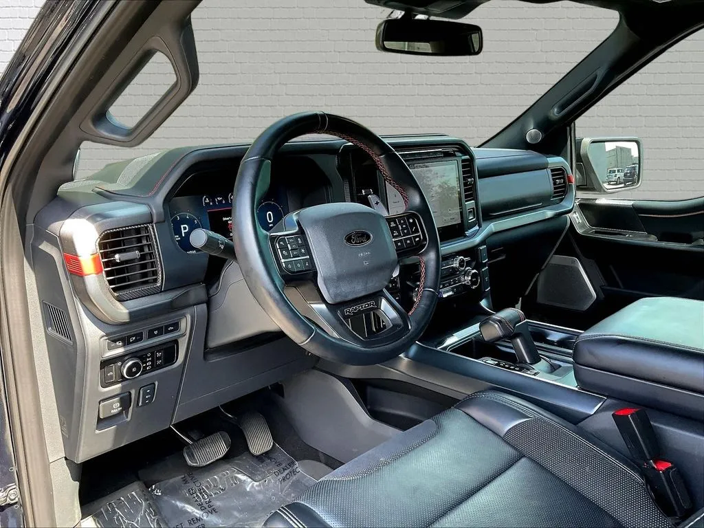 Ford F-150 photo 15