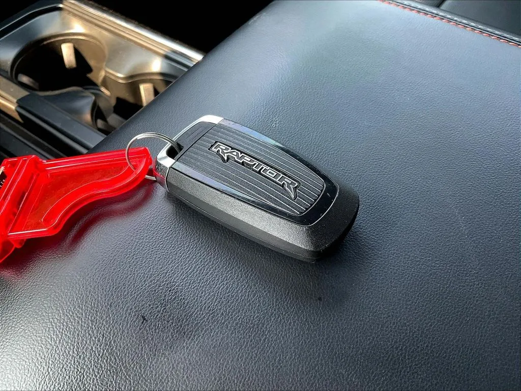 Ford F-150 photo 31