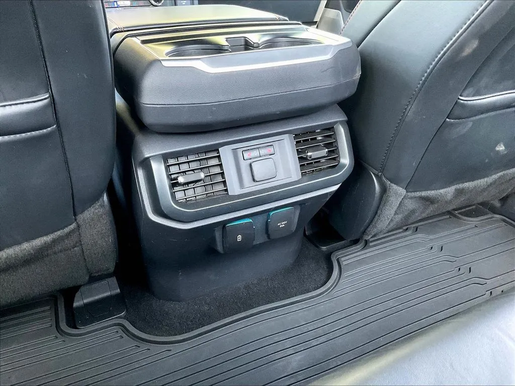 Ford F-150 photo 10