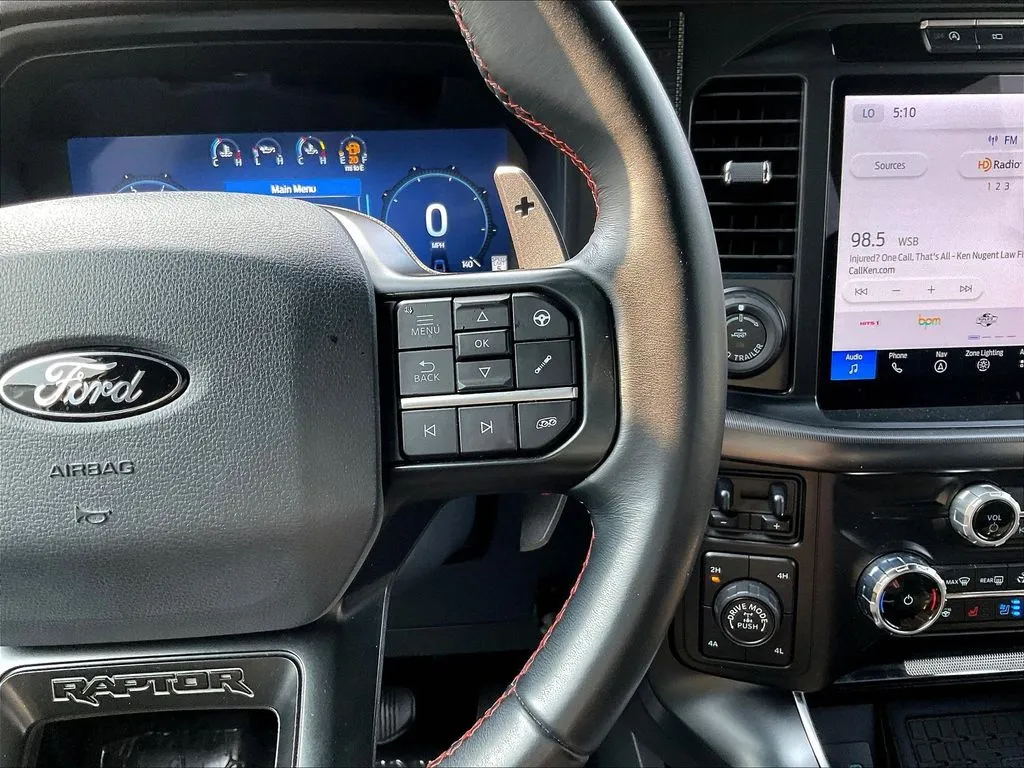 Ford F-150 photo 12