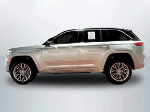 More photos of 2023 Jeep Grand Cherokee Summit 4xe at Gravity Autos Roswell, GA
