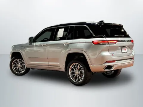 More photos of 2023 Jeep Grand Cherokee Summit 4xe at Gravity Autos Roswell, GA