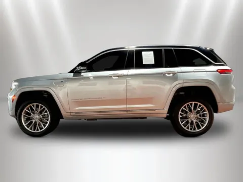 More photos of 2023 Jeep Grand Cherokee Summit 4xe at Gravity Autos Roswell, GA