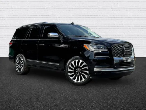 Another view of 2022 Lincoln Navigator Black Label for sale in Roswell, GA at Gravity Autos Roswell