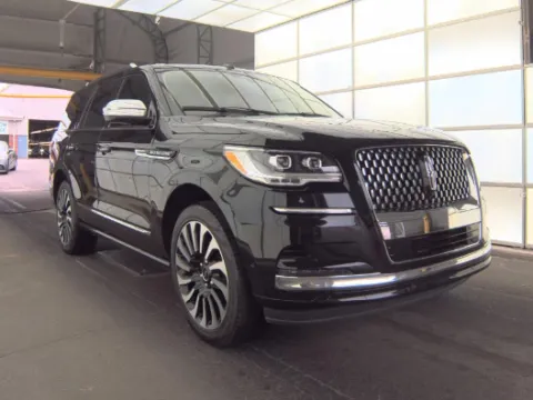 Photos of 2022 Lincoln Navigator Black Label for sale in Roswell, GA at Gravity Autos Roswell