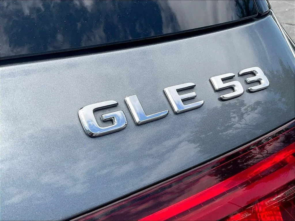 Mercedes-Benz GLE photo 21