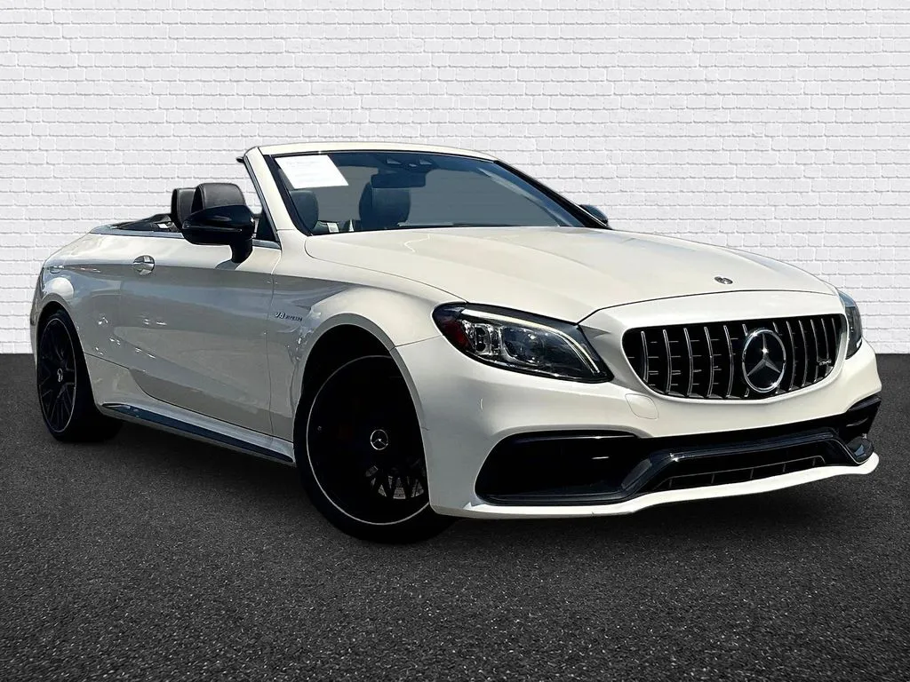 Mercedes-Benz C-Class photo 3