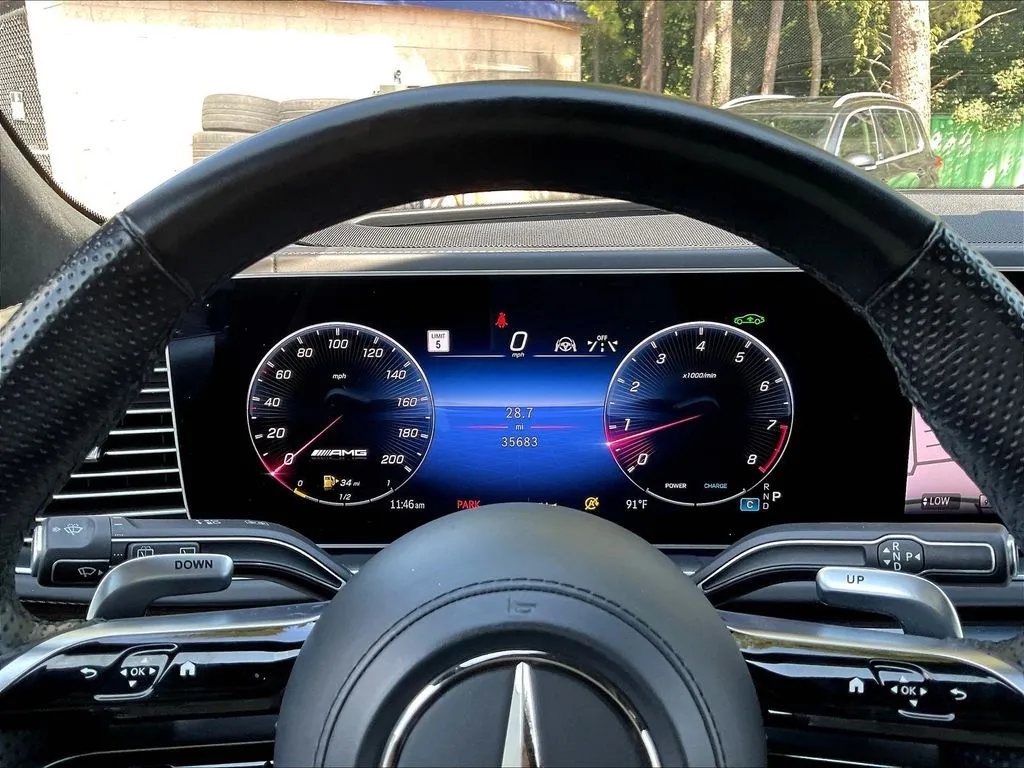 Mercedes-Benz GLS photo 13