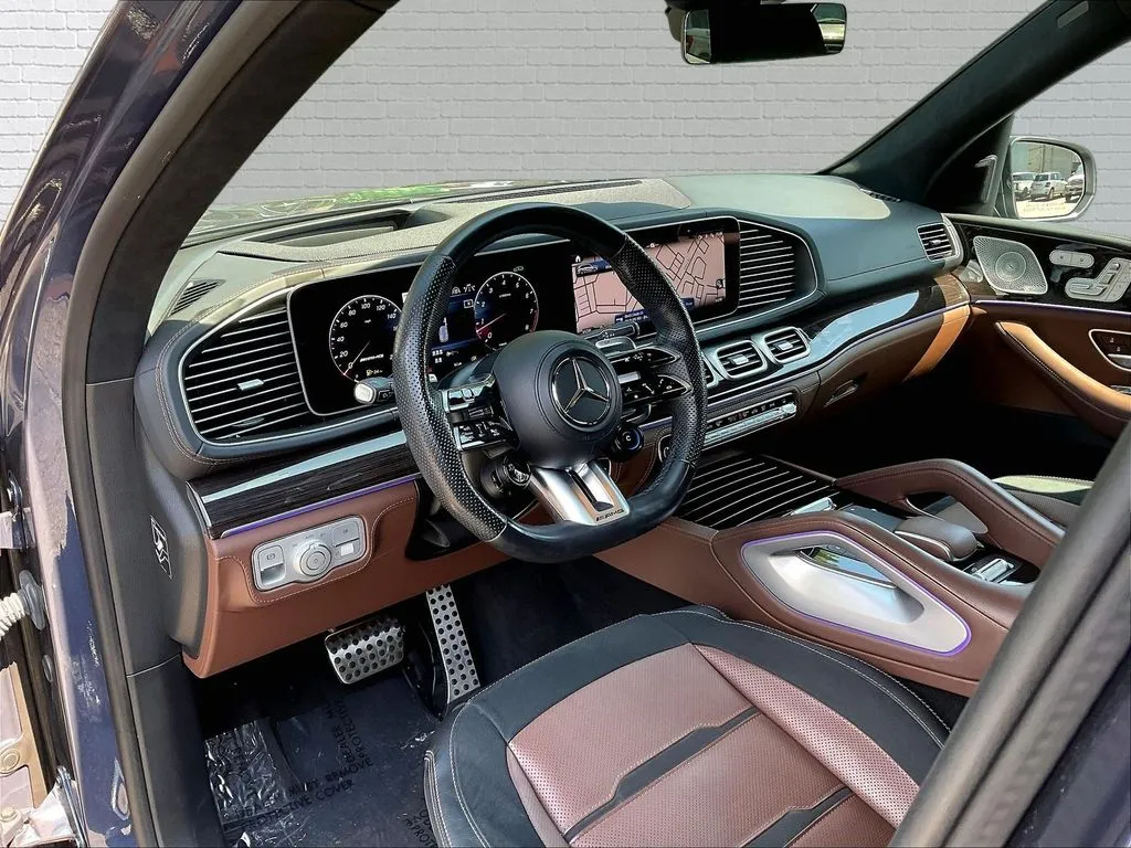 Mercedes-Benz GLS photo 15