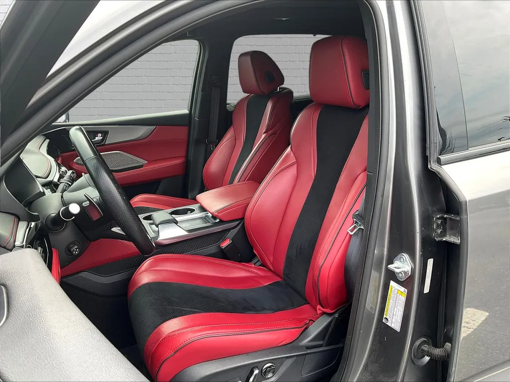 Acura MDX photo 19