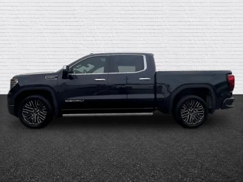 More photos of 2022 GMC Sierra 1500 Denali Ultimate at Gravity Autos Roswell, GA