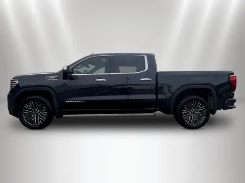 More photos of 2022 GMC Sierra 1500 Denali Ultimate at Gravity Autos Roswell, GA