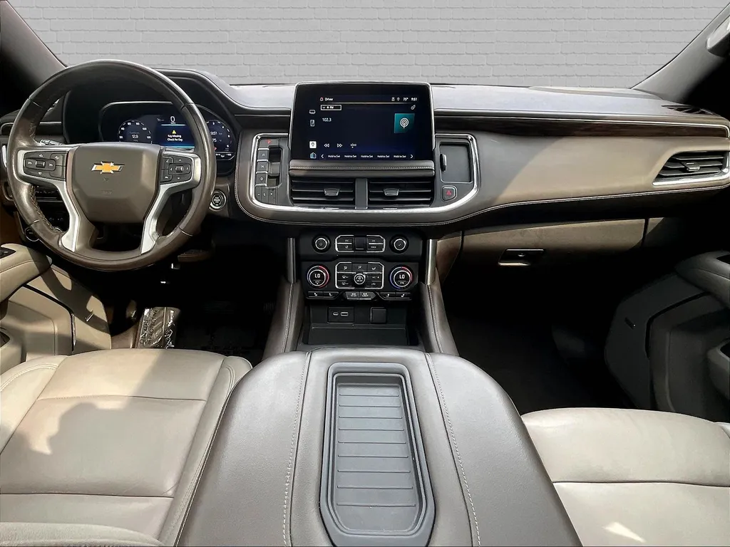 Chevrolet Tahoe photo 9