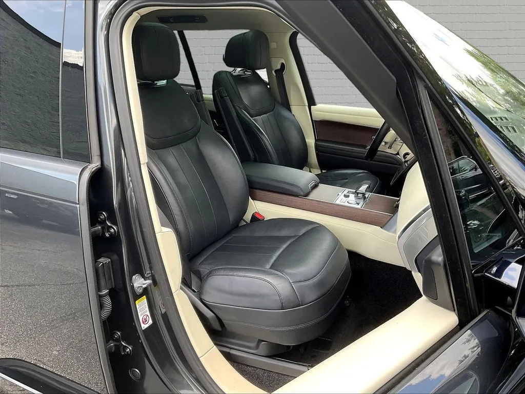 Land Rover Range Rover photo 28