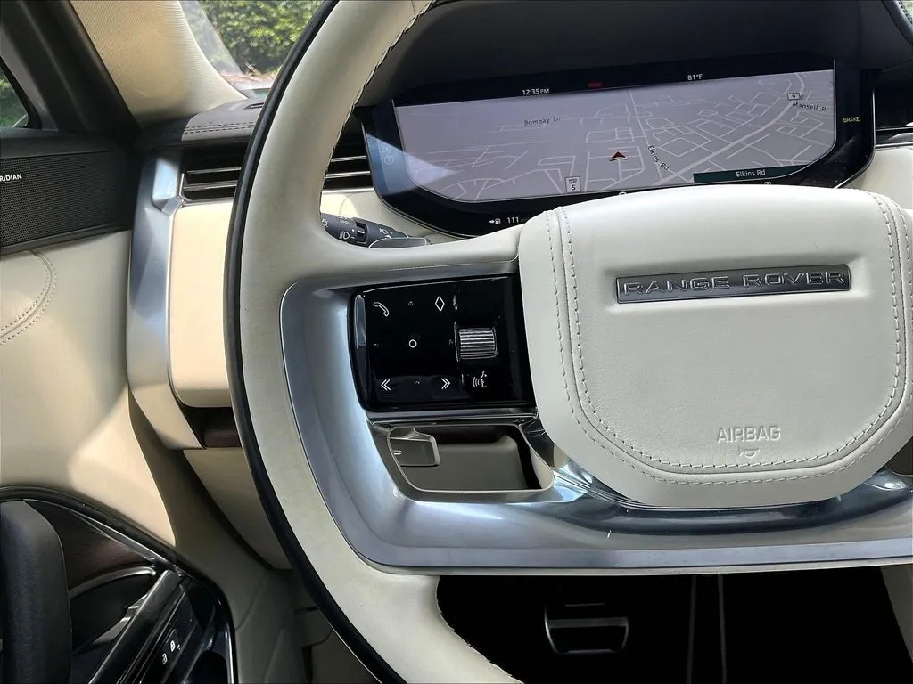 Land Rover Range Rover photo 12