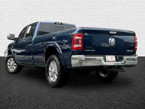 More photos of 2022 Ram 2500 Limited at Gravity Autos Roswell, GA
