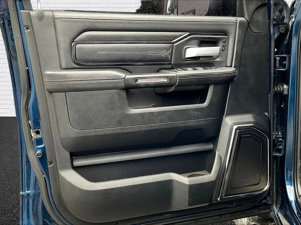 Ram 2500 photo 17