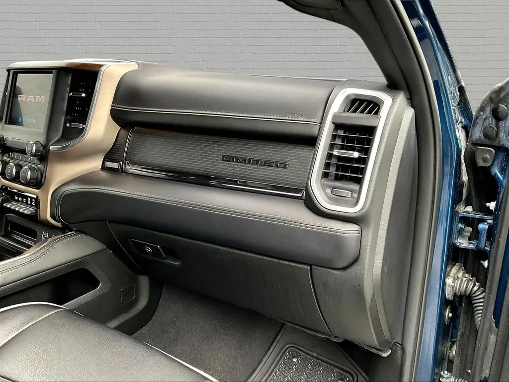 2022 RAM Ram 2500 Pickup Laramie Limited - Photo 22