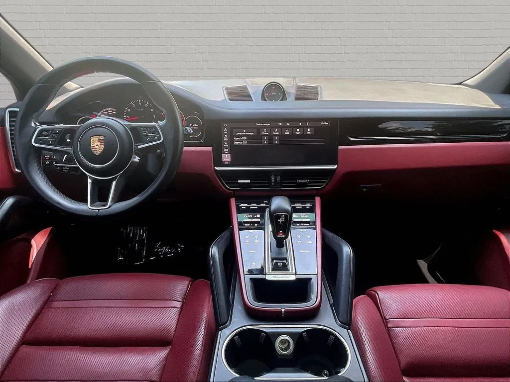 Porsche Cayenne photo 7