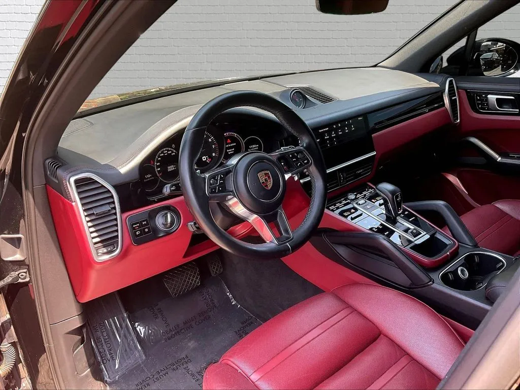 Porsche Cayenne photo 15