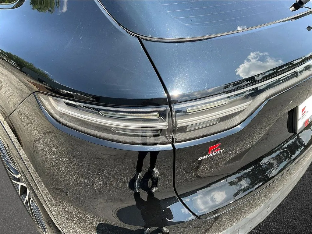 Porsche Cayenne photo 20
