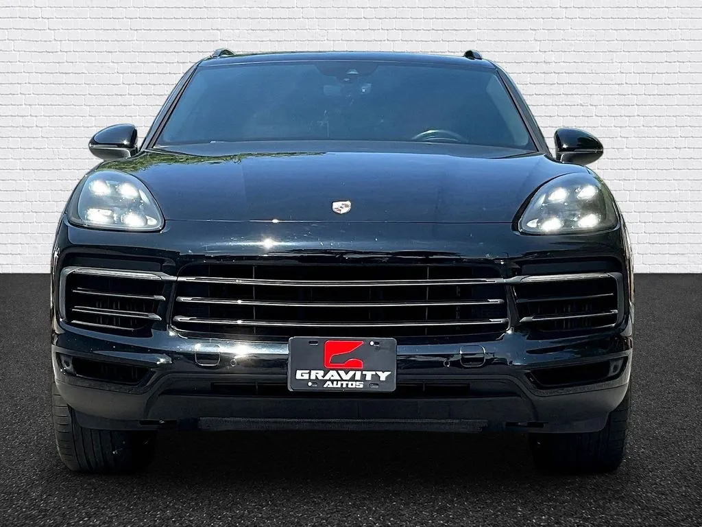 Porsche Cayenne photo 2