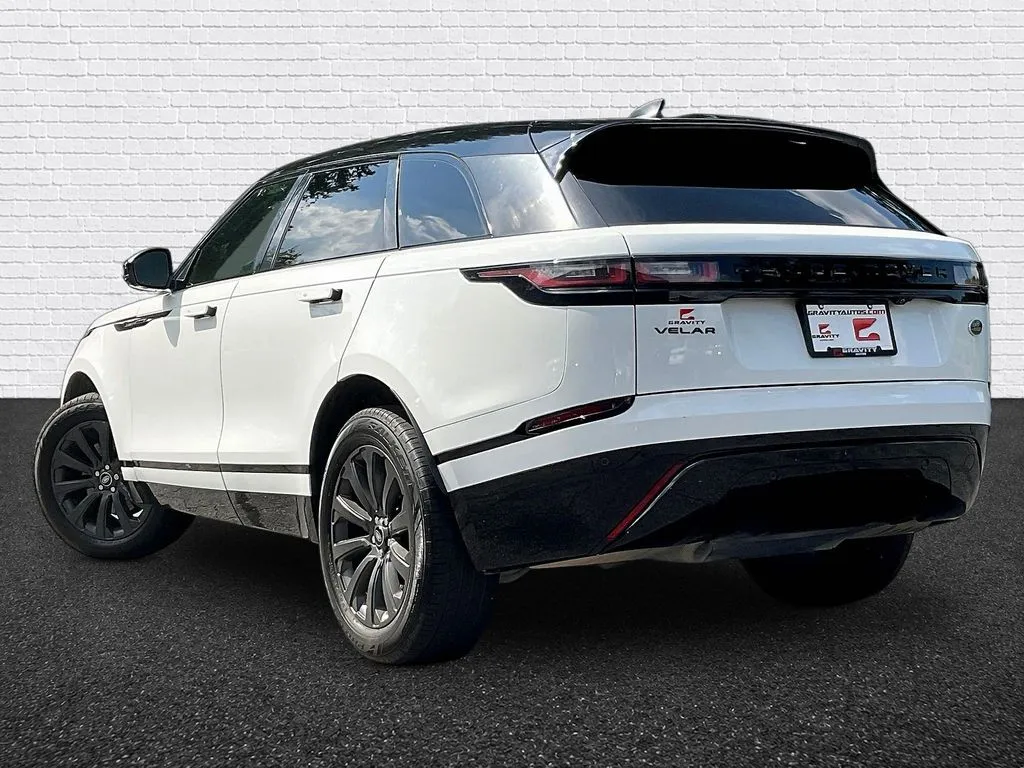 Land Rover Range Rover Velar photo 5