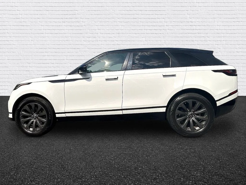 Land Rover Range Rover Velar photo 4