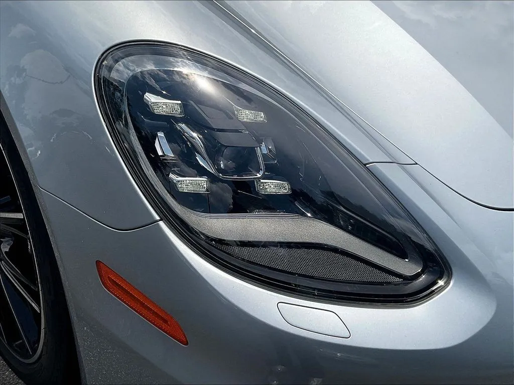 2020 Porsche Panamera Base - Photo 29