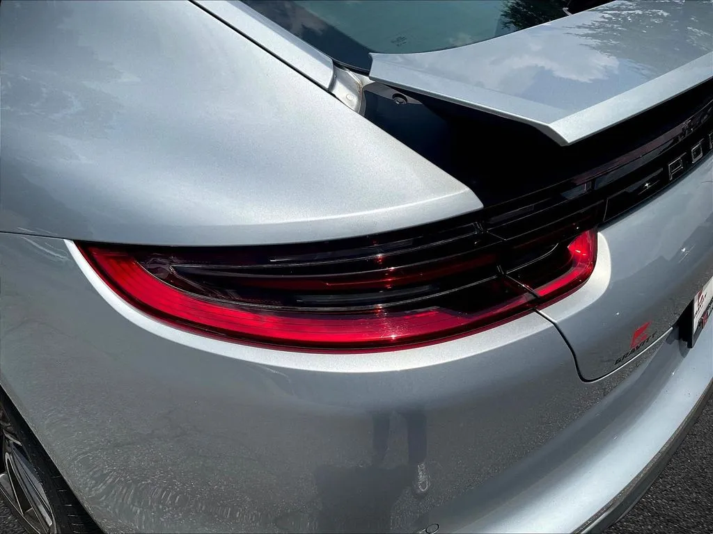 2020 Porsche Panamera Base - Photo 20
