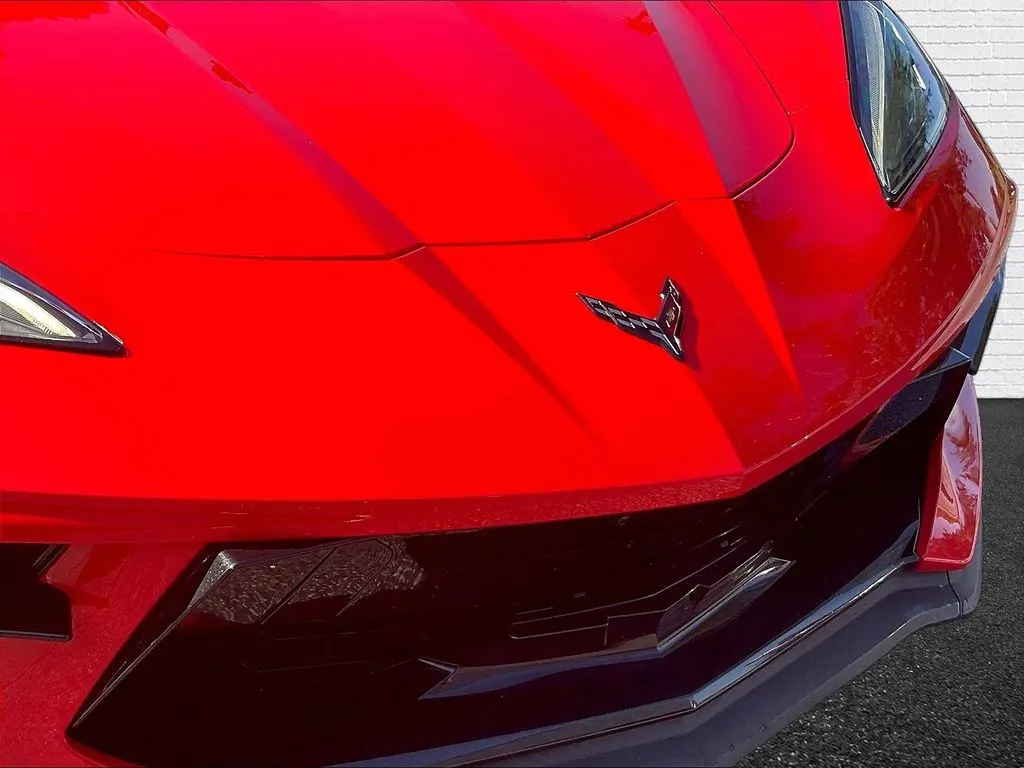 Chevrolet Corvette photo 24