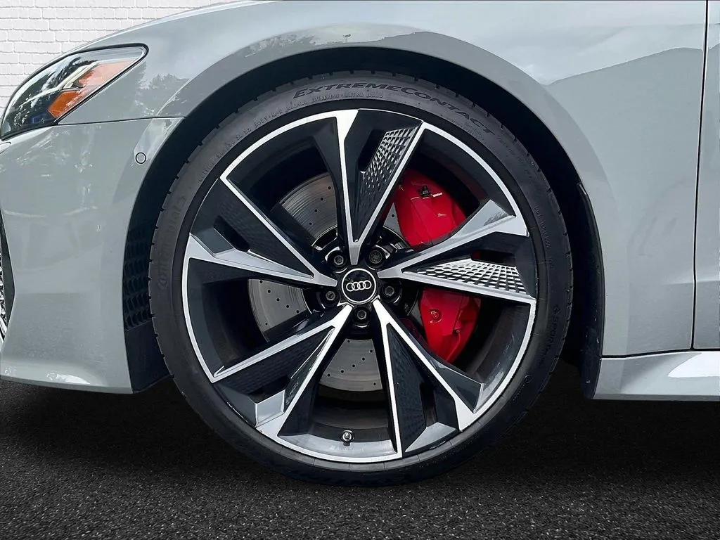Audi RS 7 photo 30