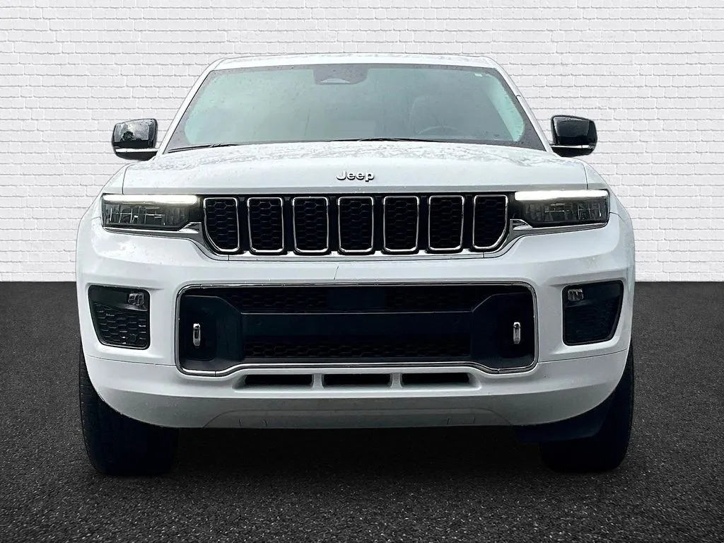 Jeep Grand Cherokee L photo 2