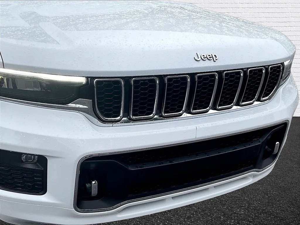 Jeep Grand Cherokee L photo 26