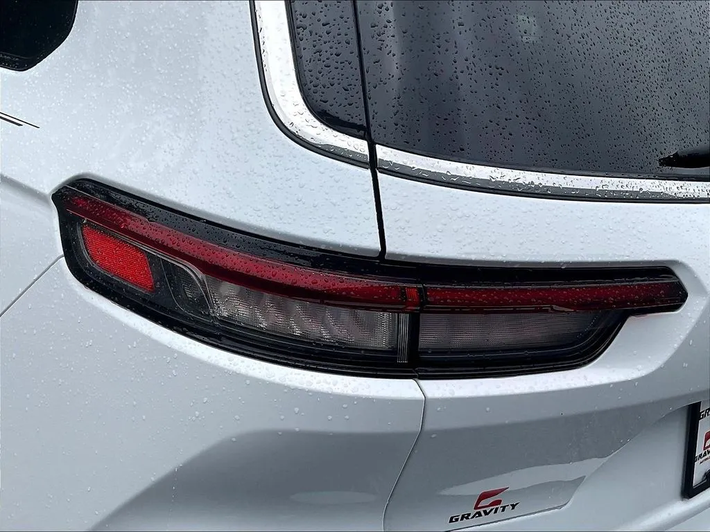 Jeep Grand Cherokee L photo 19