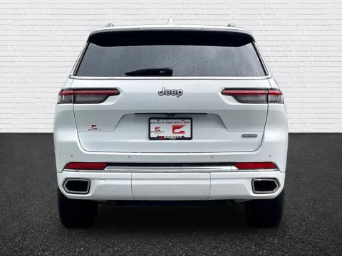 More photos of 2021 Jeep Grand Cherokee L Overland at Gravity Autos Roswell, GA