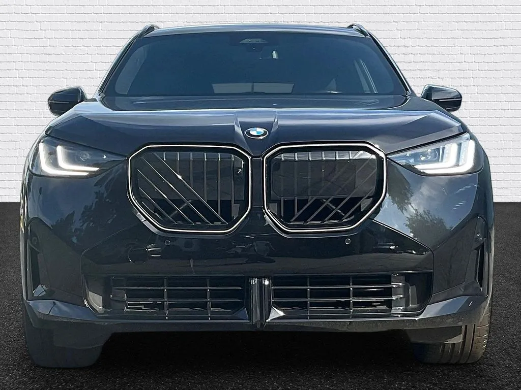 BMW X3 photo 2