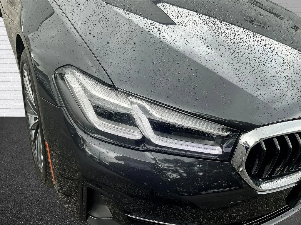 BMW 5 Series photo 27