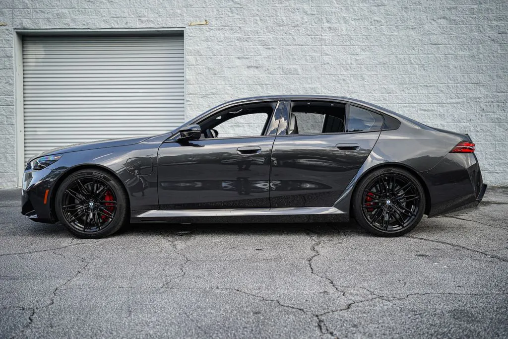 2026 BMW M5 M5 - Photo 9