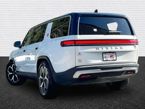 More photos of 2024 Rivian R1S Adventure at Gravity Autos Roswell, GA