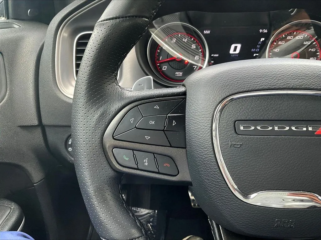 Dodge Charger photo 11
