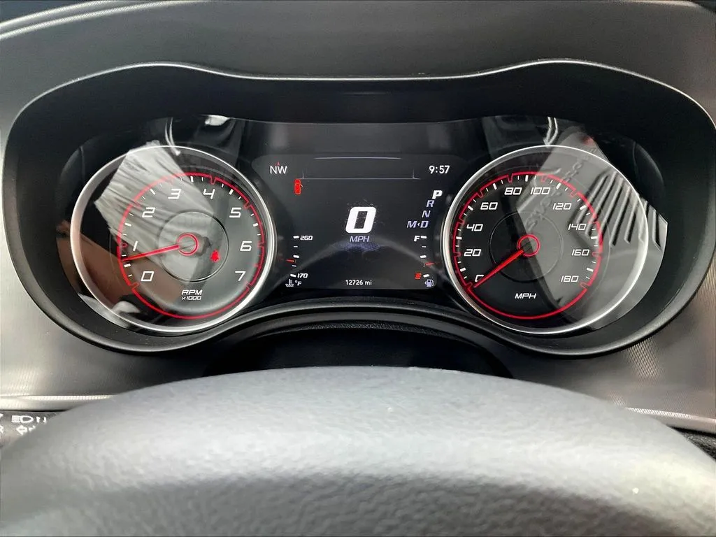 Dodge Charger photo 13
