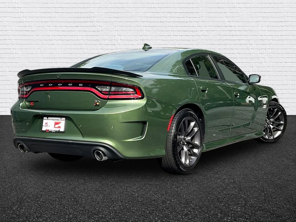 Dodge Charger photo 6
