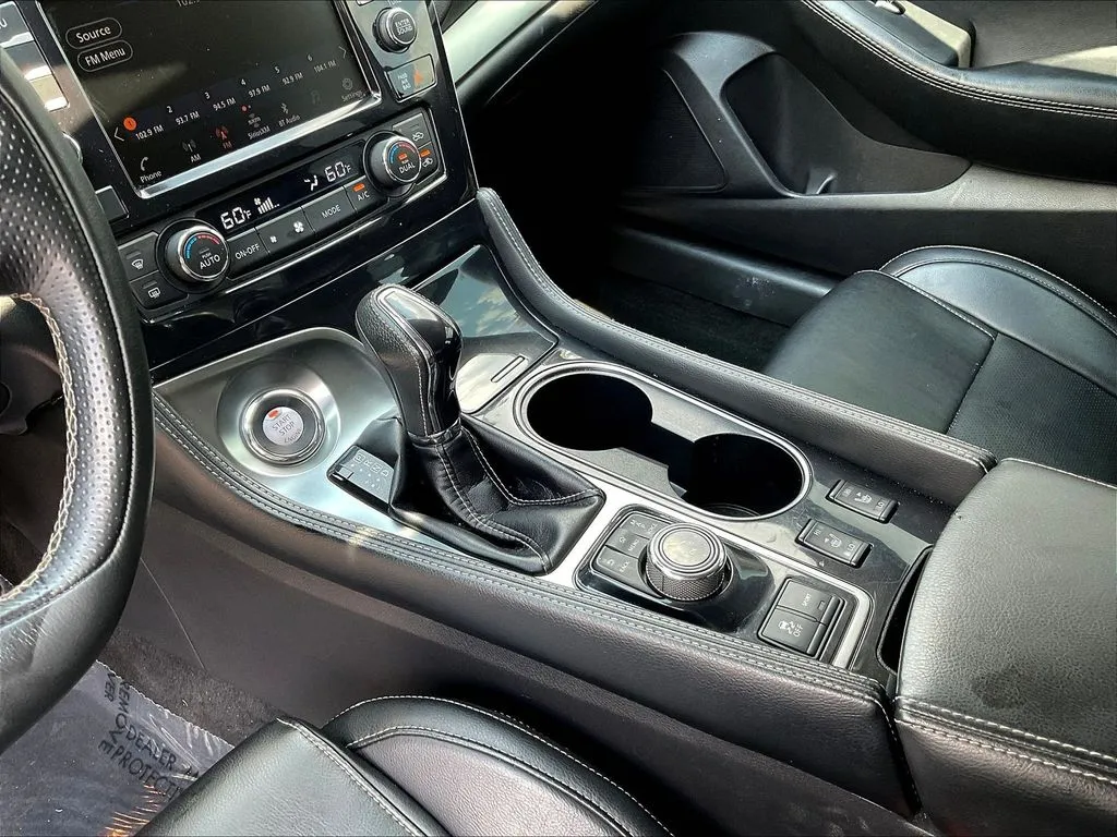 Nissan Maxima photo 15
